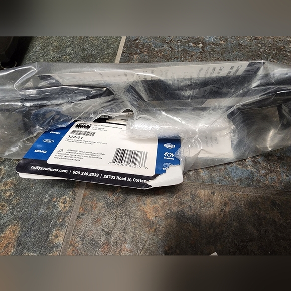 Tuffy #333-01 flip-up license plate bracket for fairlead winch - Picture 2 of 2